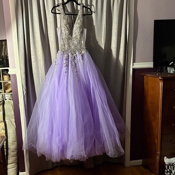 Jovani Dresses & Skirts - Jovani Lilac Gown with Glittering Silver Bodice